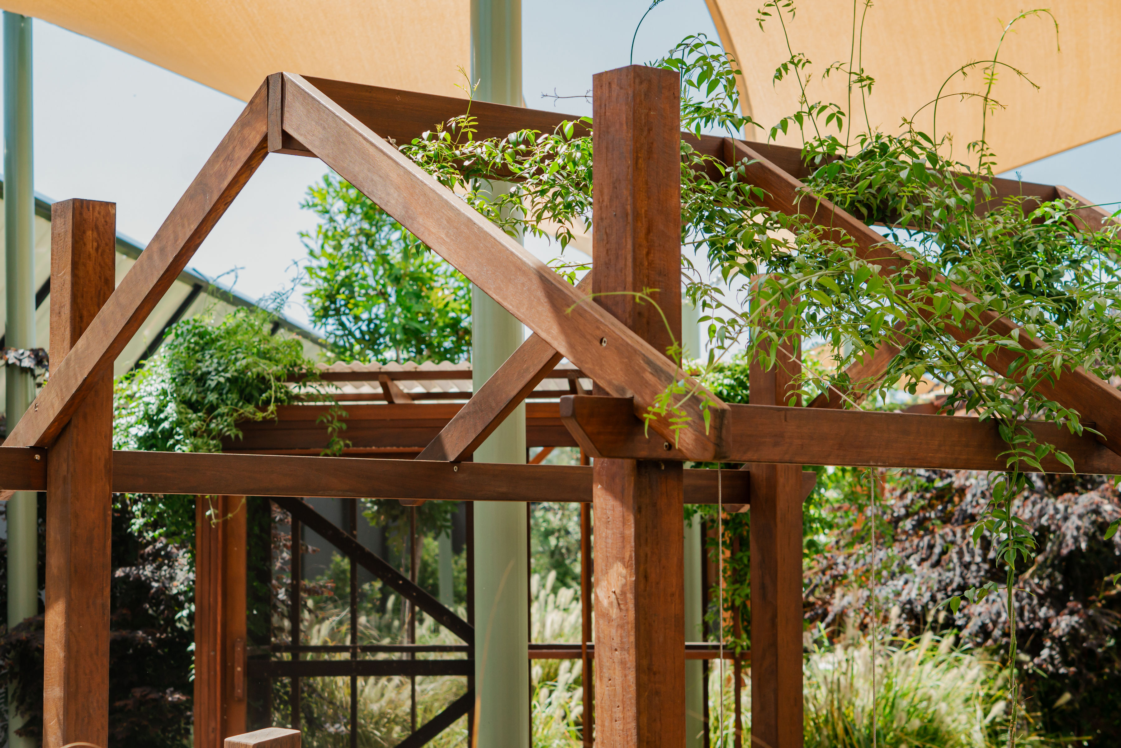 Natural play and exploration space